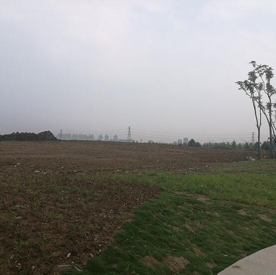 �Ϸ�XXX���޹�˾���е�λ�ںϷ��Н�ˮ·���ϡ����\·�Ԗ|һ�ڳ��(zh��n)סլ�õ؇�������ʹ�Ù�(qu��n)��Ѻ�r���u��